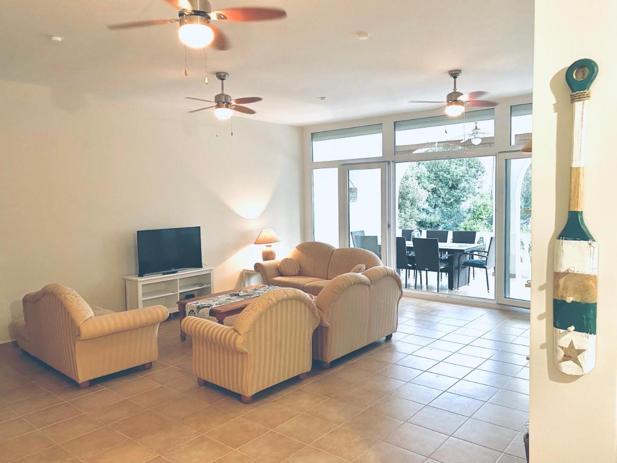 Villa Infinity Mandre Dış mekan fotoğraf