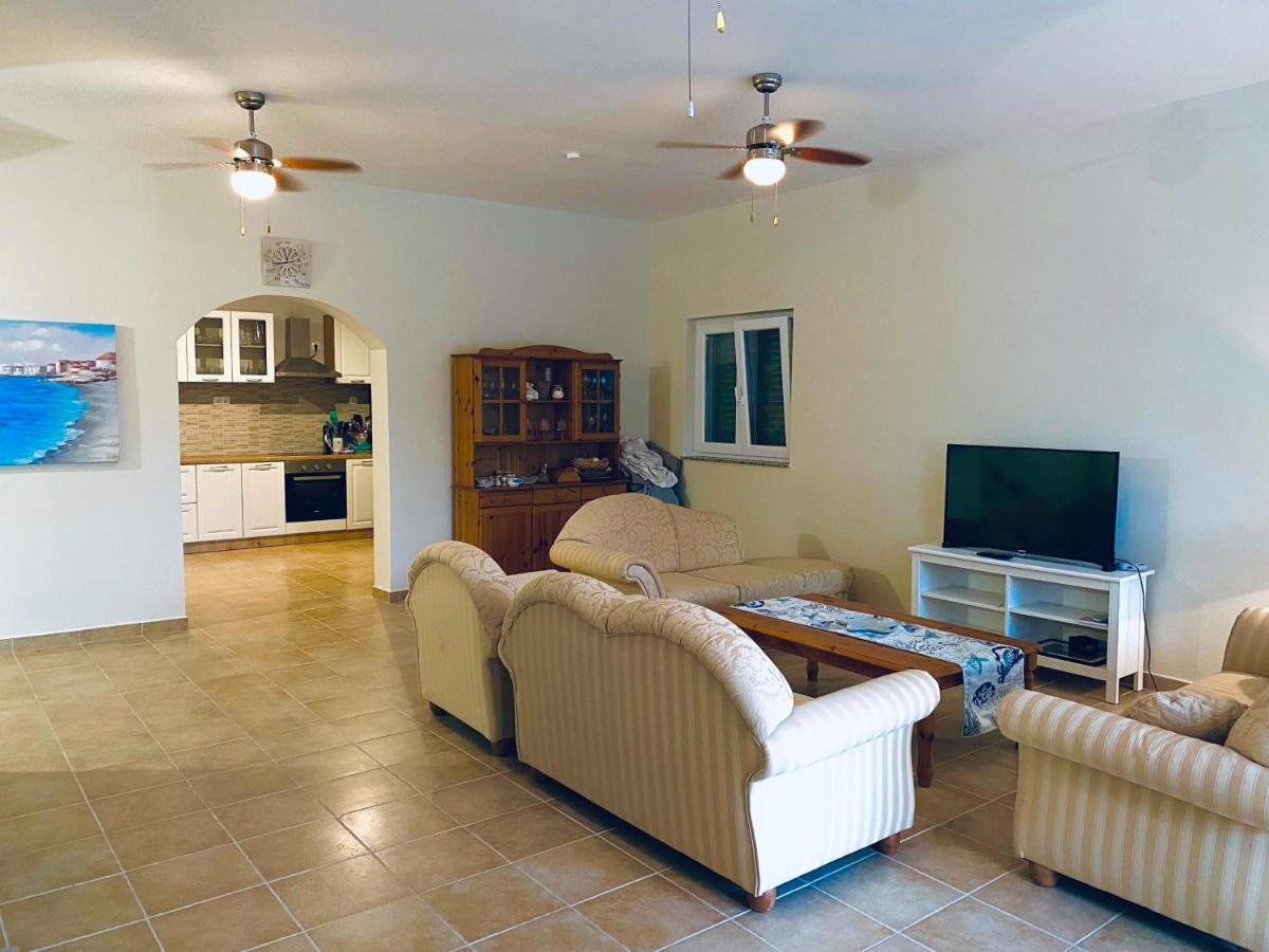 Villa Infinity Mandre Dış mekan fotoğraf
